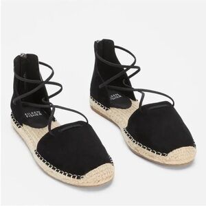 Eileen Fisher Lace Espadrille Flat Sandal 8 Bohemian Beach Vacation Chic Black